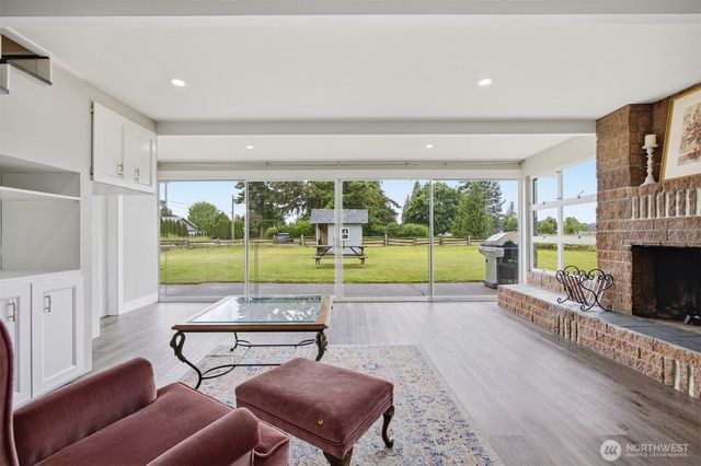 108 W Bartlett Road, Lynden, WA 98264