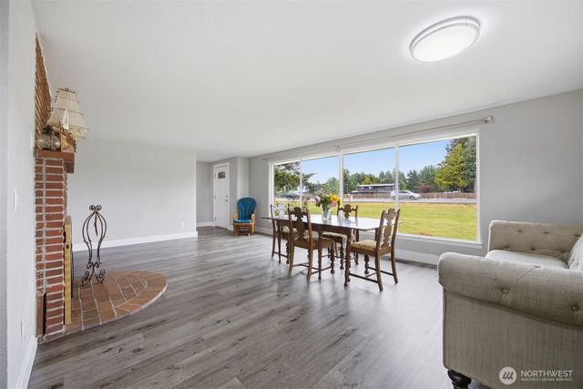108 W Bartlett Road, Lynden, WA 98264
