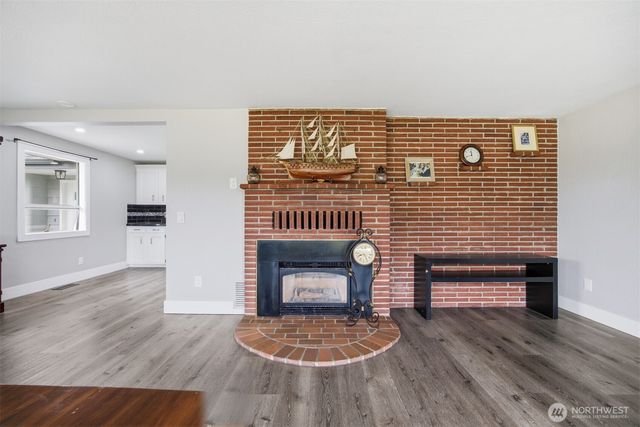 108 W Bartlett Road, Lynden, WA 98264