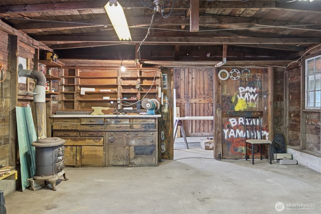 108 W Bartlett Road, Lynden, WA 98264