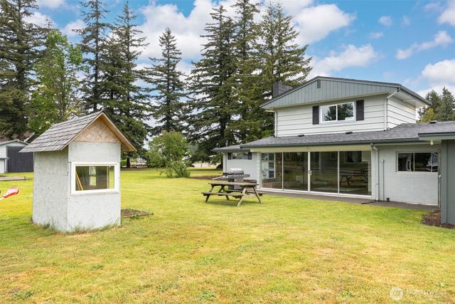 108 W Bartlett Road, Lynden, WA 98264