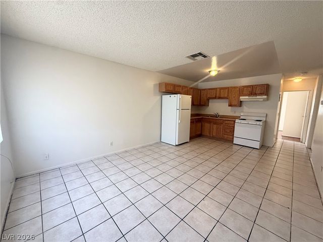 4220 Stewart Avenue 2, Las Vegas, NV 89110