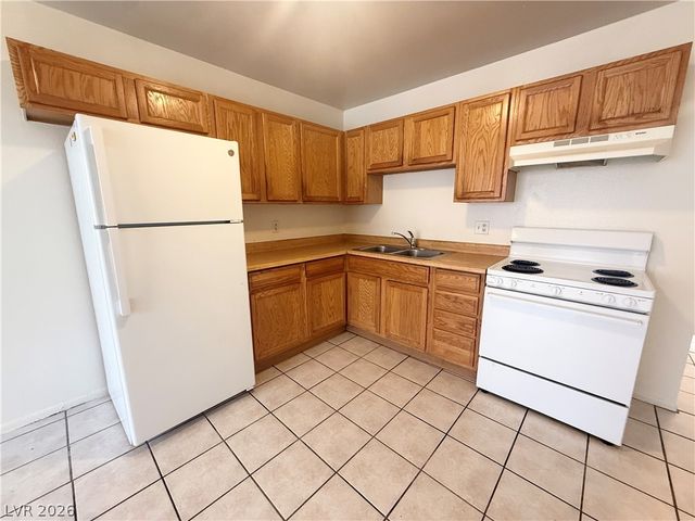 4220 Stewart Avenue 2, Las Vegas, NV 89110