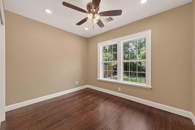 1305 Munger Street, Houston, TX 77023