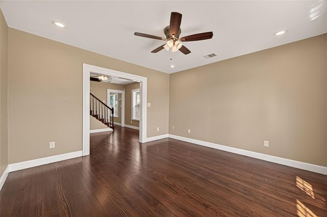 1305 Munger Street, Houston, TX 77023