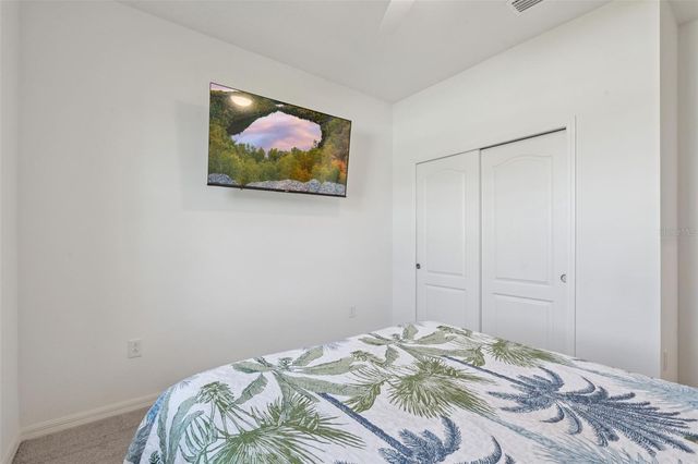 1682 LITTLELEAF BOXWOOD LOOP, Mascotte, FL 34753