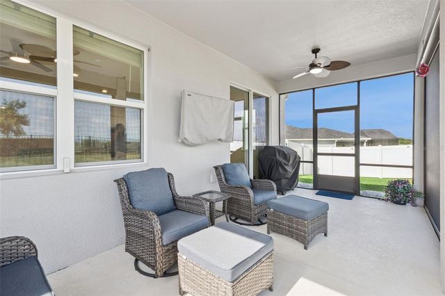 1682 LITTLELEAF BOXWOOD LOOP, Mascotte, FL 34753