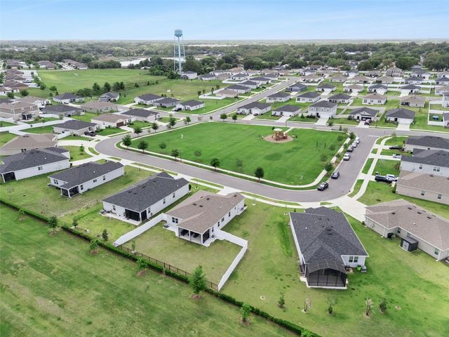 1682 LITTLELEAF BOXWOOD LOOP, Mascotte, FL 34753