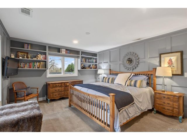 5150 S Logan Dr, Littleton, CO 80121