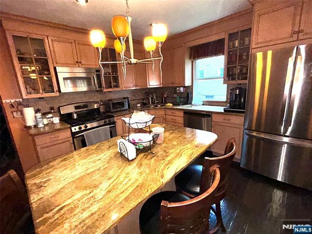 62 Tuxedo Avenue, Hawthorne, NJ 07506