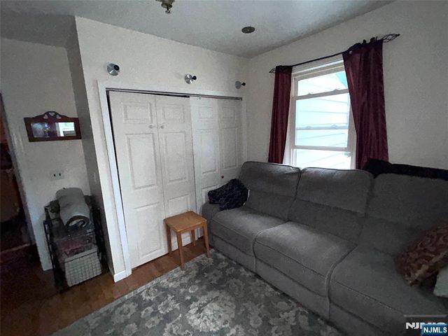 62 Tuxedo Avenue, Hawthorne, NJ 07506