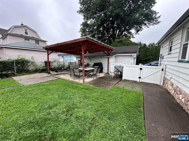 62 Tuxedo Avenue, Hawthorne, NJ 07506