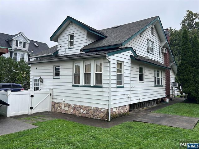 62 Tuxedo Avenue, Hawthorne, NJ 07506