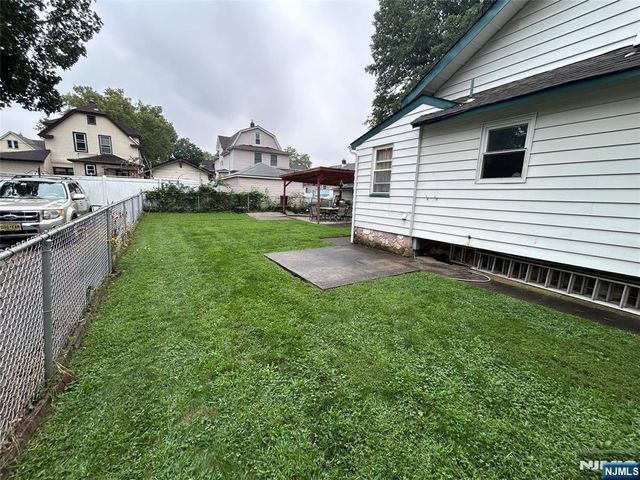 62 Tuxedo Avenue, Hawthorne, NJ 07506