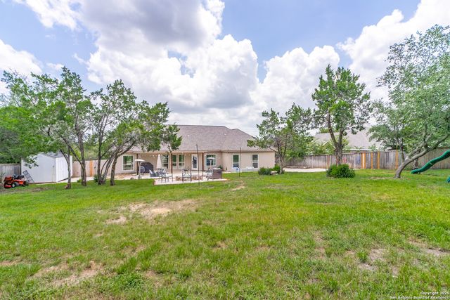 915 Midnight, San Antonio, TX 78260