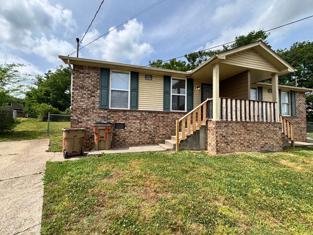 3421 Meadow Ct, Nashville, TN 37207