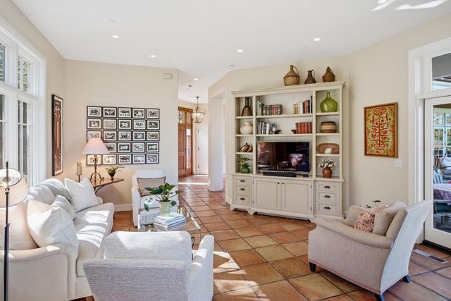 950 Espinosa Road, Woodside, CA 94062