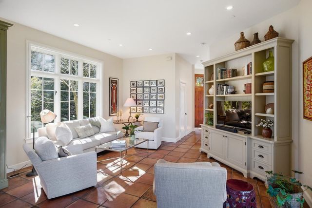 950 Espinosa Road, Woodside, CA 94062