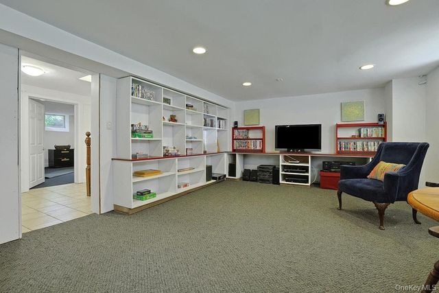 91 Vaughn Avenue, New Rochelle, NY 10801