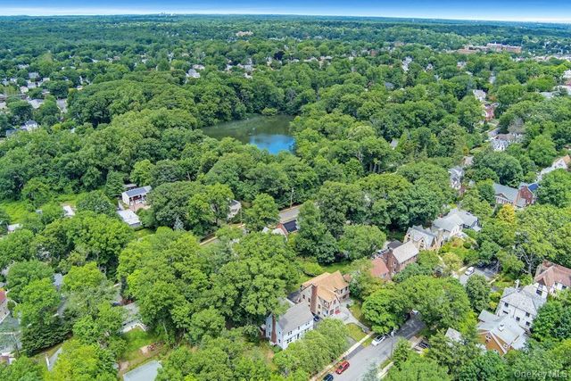 91 Vaughn Avenue, New Rochelle, NY 10801