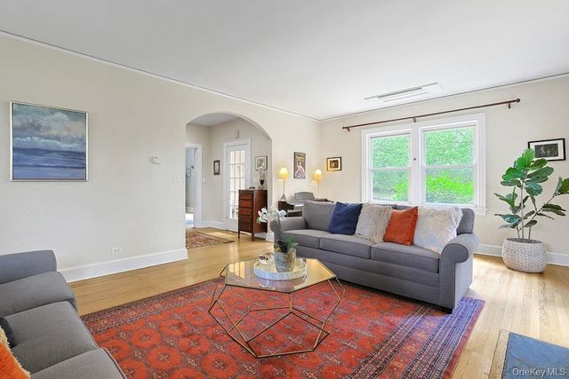 91 Vaughn Avenue, New Rochelle, NY 10801