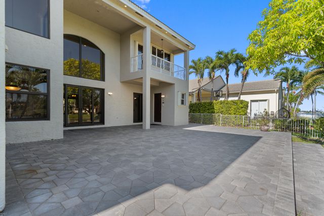 18581 SW 44th Street, Miramar, FL 33029