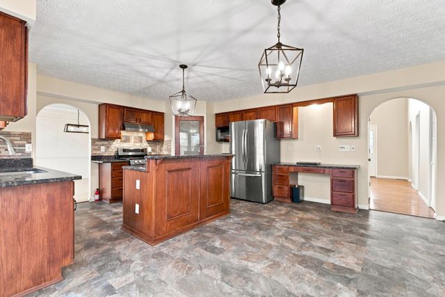 2515 Lackey Meadows Drive, Delaware, OH 43015
