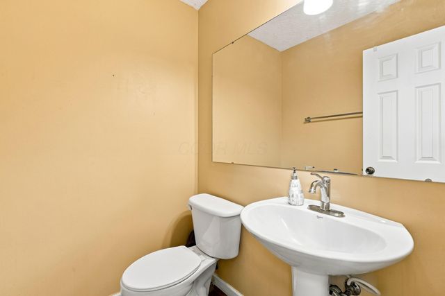 2515 Lackey Meadows Drive, Delaware, OH 43015