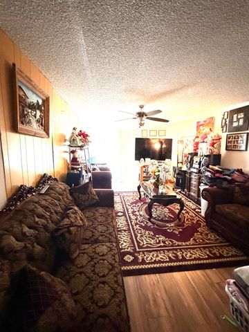4480 Lineras Way, Sacramento, CA 95823