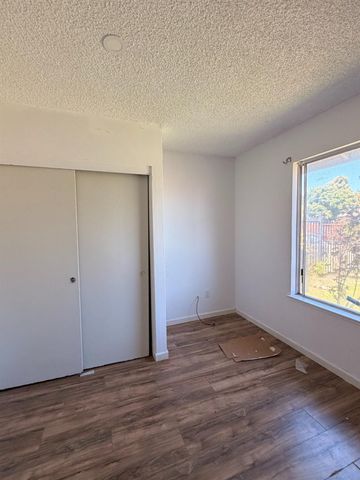 4480 Lineras Way, Sacramento, CA 95823