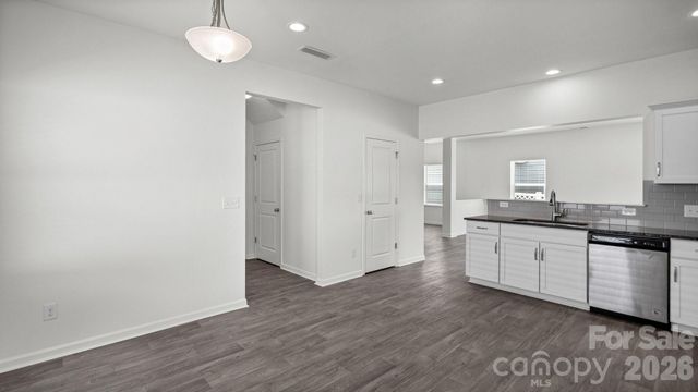 178 Sutters Mill Drive, Troutman, NC 28166