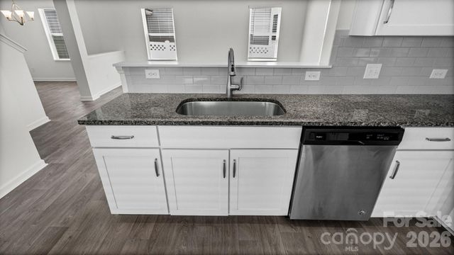 178 Sutters Mill Drive, Troutman, NC 28166