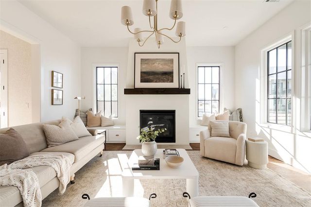 1636 Pioneer Street, Oklahoma City, OK 73108