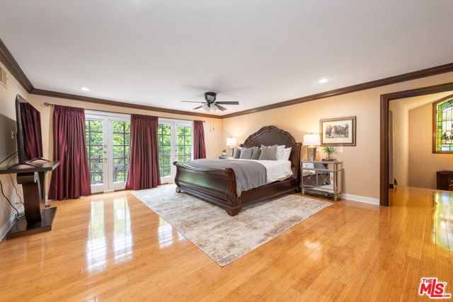 5340 Calvin Avenue, Tarzana (los Angeles), CA 91356