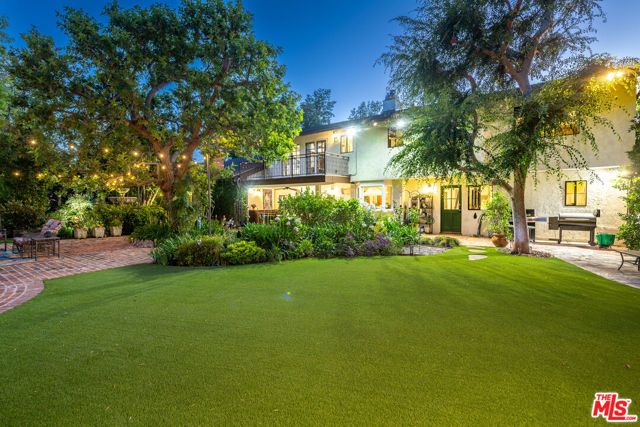5340 Calvin Avenue, Tarzana (los Angeles), CA 91356