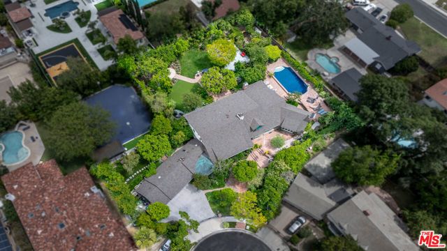 5340 Calvin Avenue, Tarzana (los Angeles), CA 91356