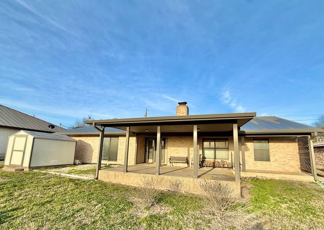 219 Wedgewood Lane, Kerrville, TX 78028