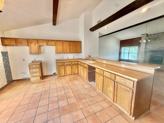 219 Wedgewood Lane, Kerrville, TX 78028