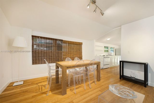 3041 Calusa St, Coconut Grove, FL 33133