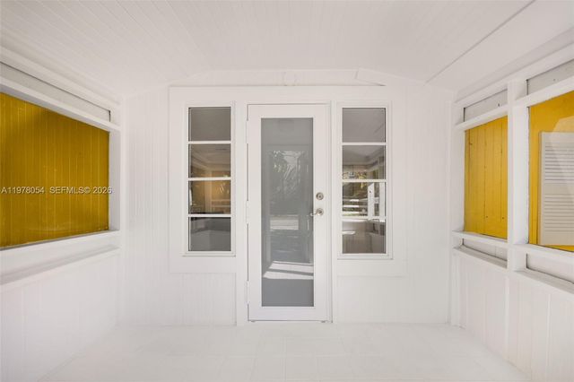 3041 Calusa St, Coconut Grove, FL 33133