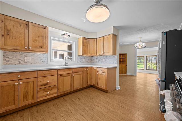 215 W Rock Street, Plano, IL 60545