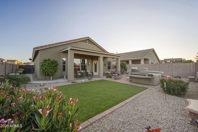 770 W LOVE Road, San Tan Valley, AZ 85143