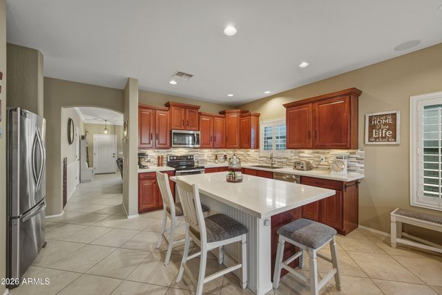 770 W LOVE Road, San Tan Valley, AZ 85143