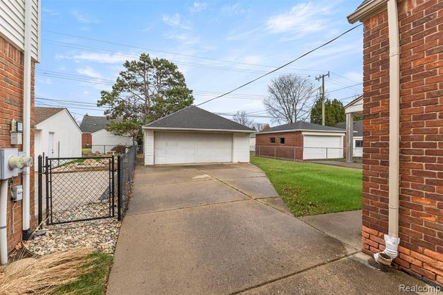 1750 N Waverly Street, Dearborn, MI 48128