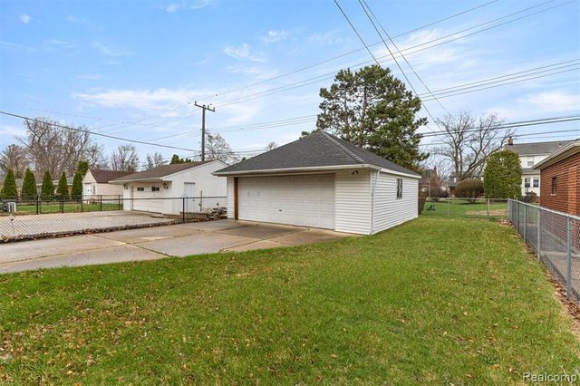 1750 N Waverly Street, Dearborn, MI 48128