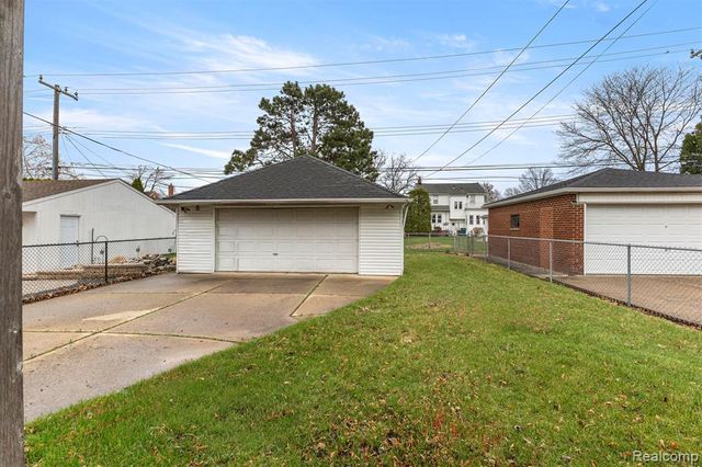 1750 N Waverly Street, Dearborn, MI 48128