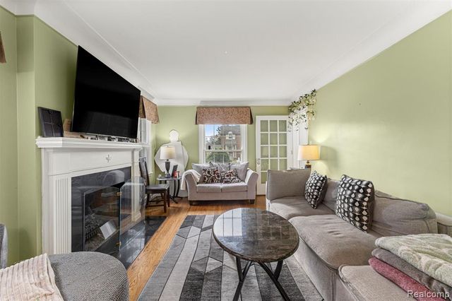1750 N Waverly Street, Dearborn, MI 48128