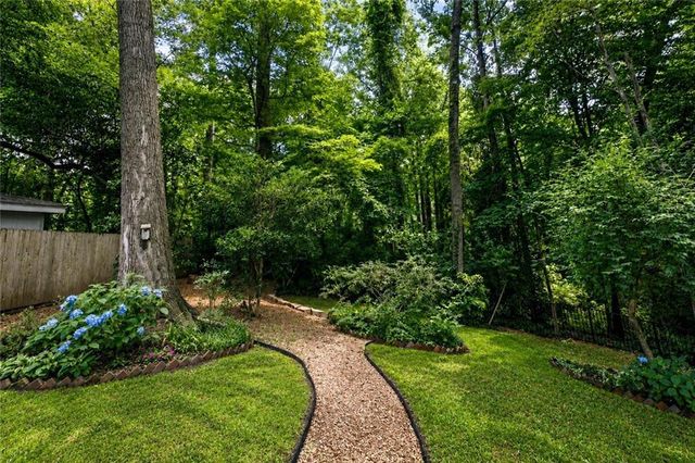 2656 Harrington Drive, Decatur, GA 30033