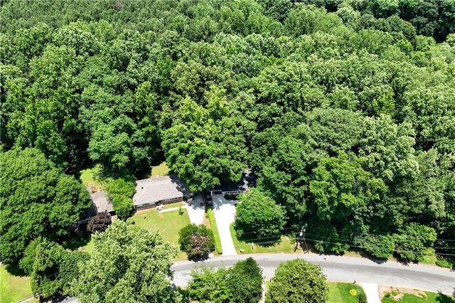 2656 Harrington Drive, Decatur, GA 30033
