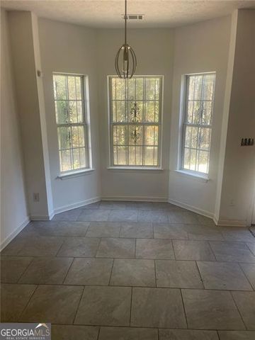 7420 ROYALE Lane, Riverdale, GA 30296